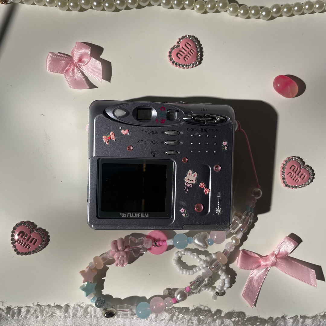 Vintage Fujifilm 30i