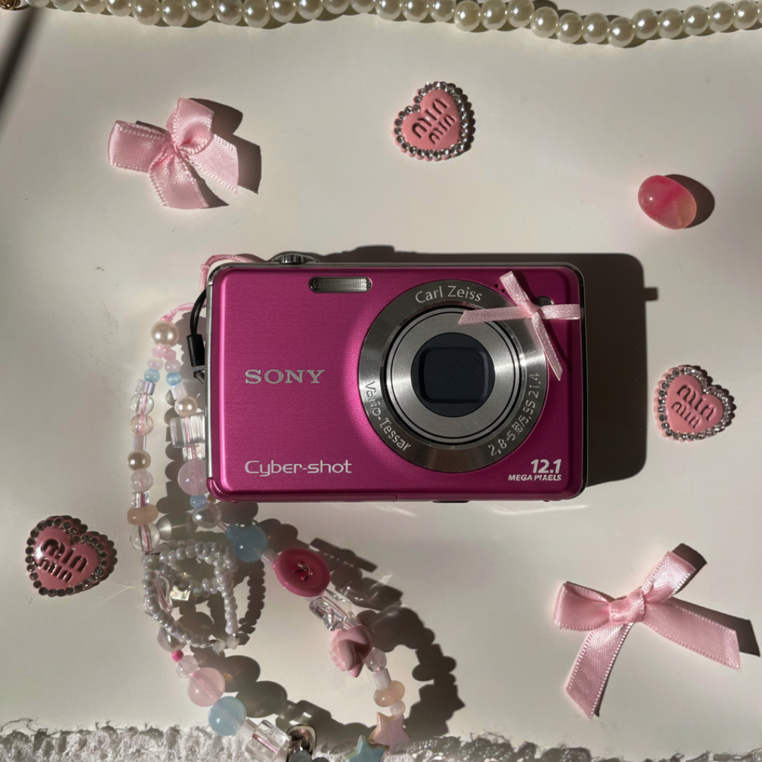 Sony Cybershot DSC-W220 Barbie Pink – Gilmore Glee Sony Cybershot DSC-W220 Barbie Pink – Gilmore Glee
