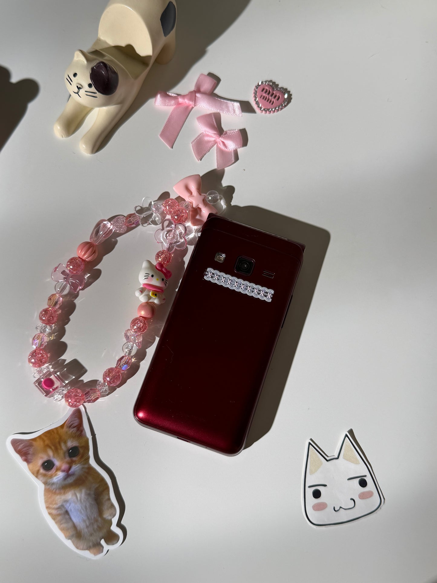 GilmoreGlee Flip Phones